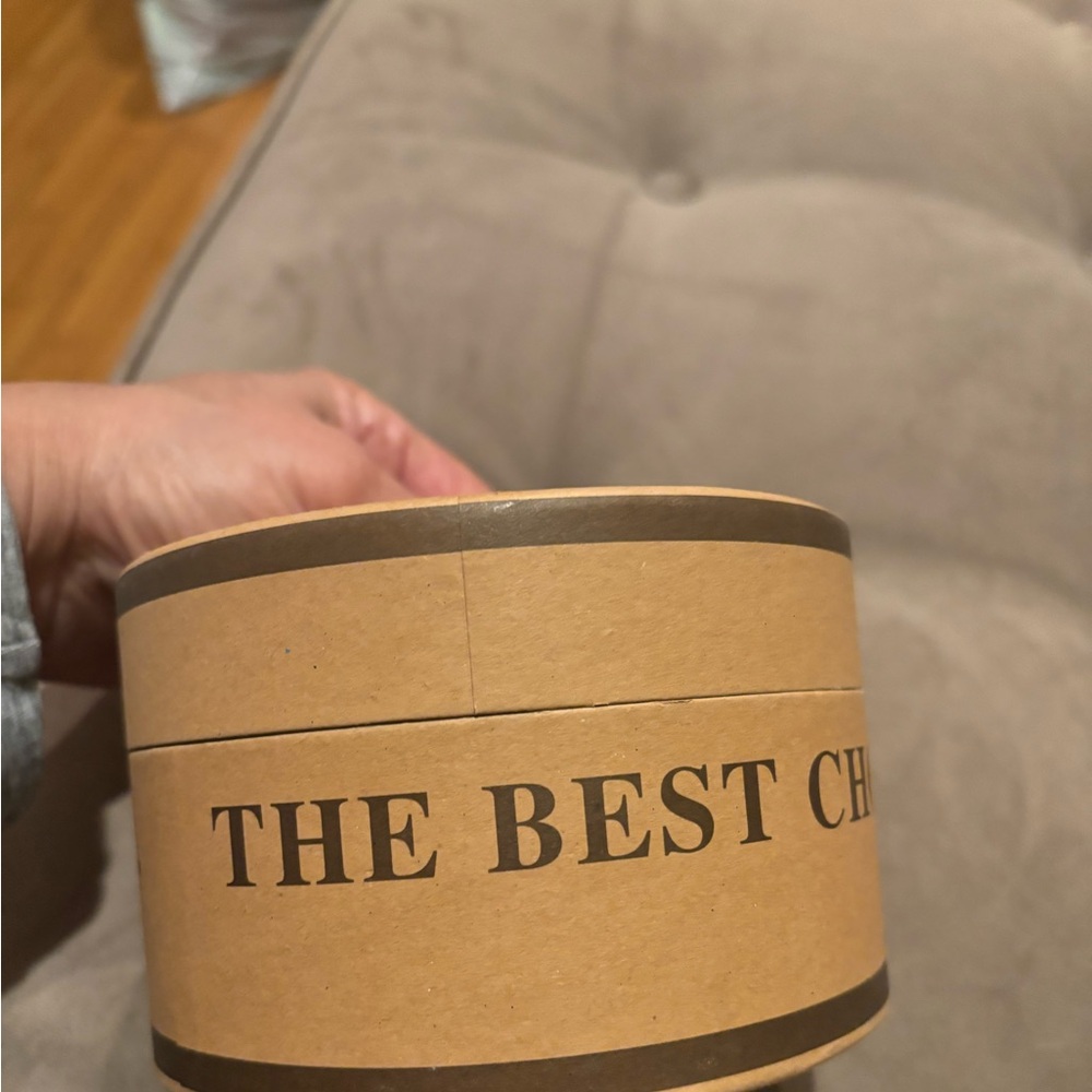 Genuine leather belt in a beautiful gift box